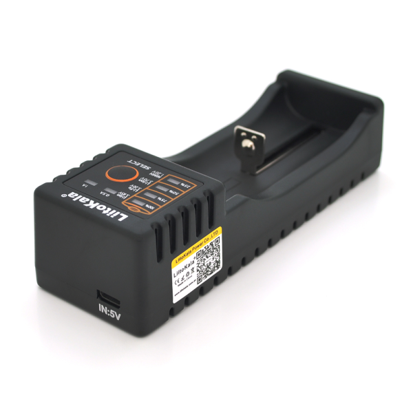 Зарядний пристрій універсальний Liitokala Lii-100B, 1 канал,LED дисплей,USB, підтримує 3.7V Lion / 3.2V Li-Fe / 1.2V NIHM/26650/18650/AAA/AA/SC/S